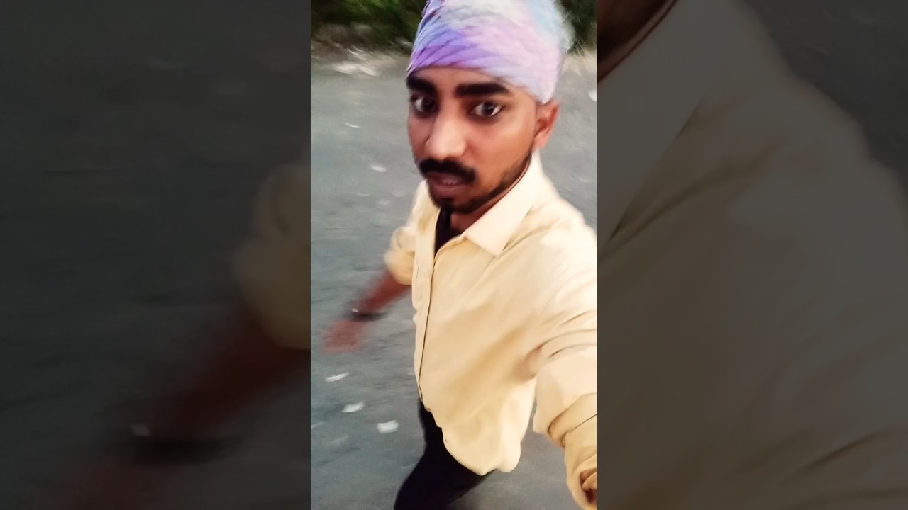 Ham tumhen chahte Hain aise 