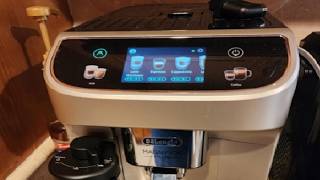 De'Longhi Magnifica Plus Automatic Espresso Machine, Milk Frother, Worldwide Espresso Machine Maker