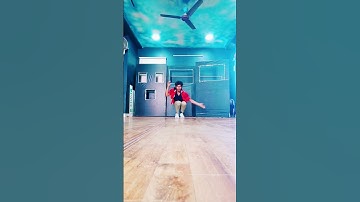 Thumbnail of Naire Naire song in Andhrawala #dance #newvideo #dancer