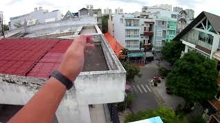 running around on a rooftop in Vietnam screenshot 4
