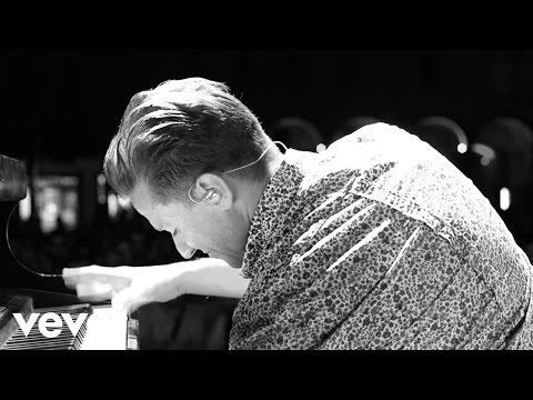 Matthew Lee - Can I Take a Bite