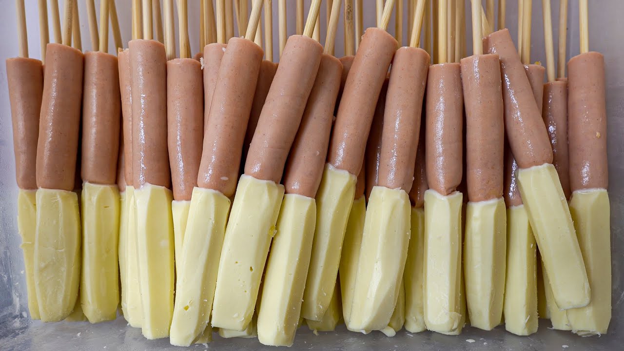 мозарелла сыр и кукурузные колбасные хот-доги, удивительные сырные хот-доги