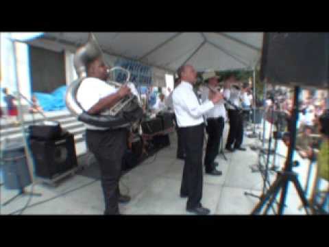 New Orleans Spice Jazz Band French Quarter Festiva...