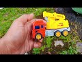 Mencari mainan, Menemukan mainan, Mainan mobil mobilan, Truk oleng, Truk molen, Mobil pemadam, Mobil