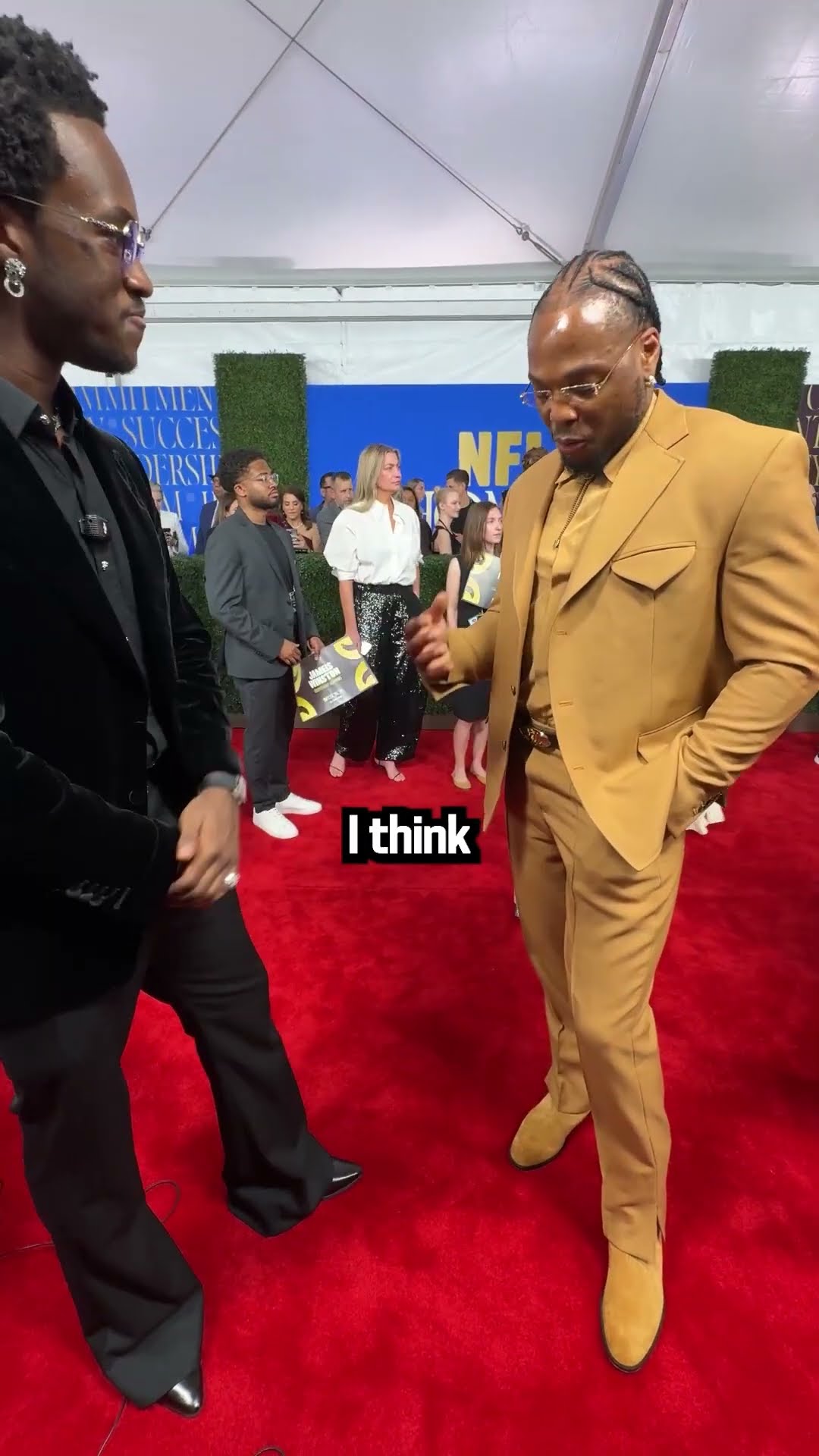 The big guys showed out at NFL Honors!! @wisdomkaye8335