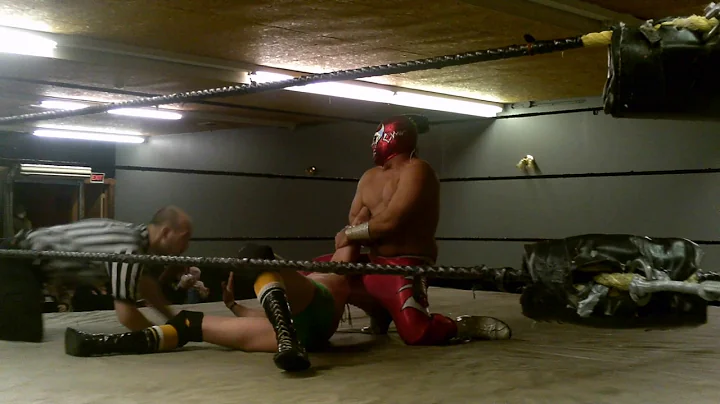 The Job Match 4 Mario Crivello vs Latin Thunder