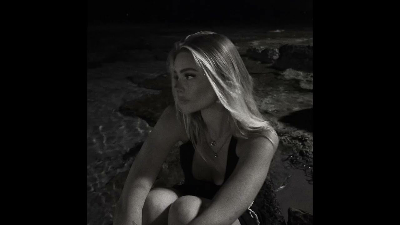 (FREE) PARTYNEXTDOOR Drake Type Beat 'glass towers' | Dark R&B