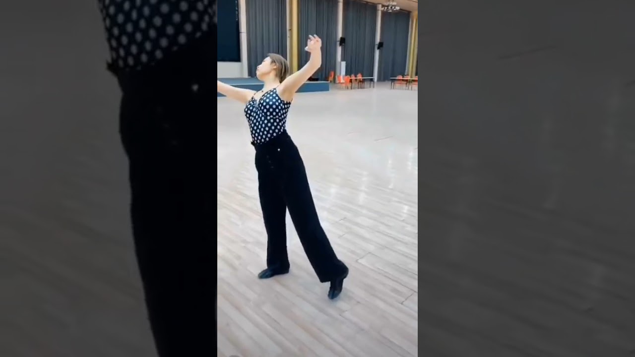 摩登舞吳陸 維也納華爾茲的右轉-換步-左轉動作細節 Viennesse Waltz Details