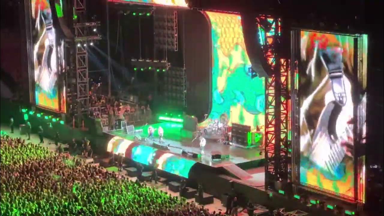 Red Hot Chili Peppers Give It Away (Brisbane 29/01/23) YouTube
