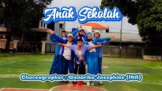 “Anak Sekolah” Line Dance || Demo by Linda & Happy LD Group