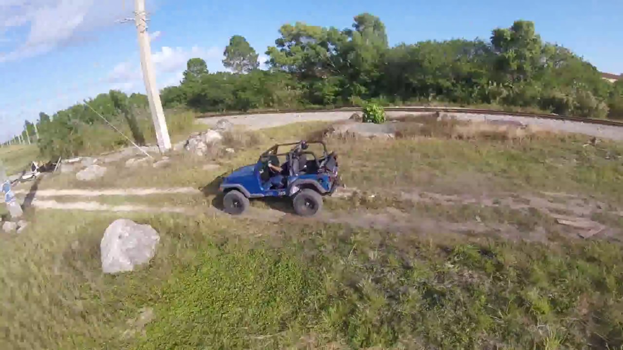 fastest drone speed AsikDrone : Flying Under Powerlines and Chasing Jeeps - FPV Practice Sessions