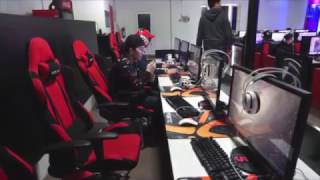 WaW e-sports gaming center in Mongolia UB pc game