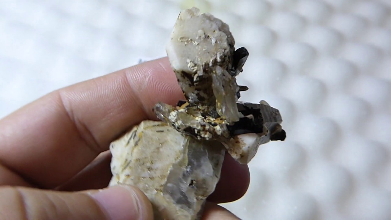 Cuarzo Ahumado Microclina - Smoky Quartz, Microcline   Mt  Malosa, Zomba, Malawi TopMinerals