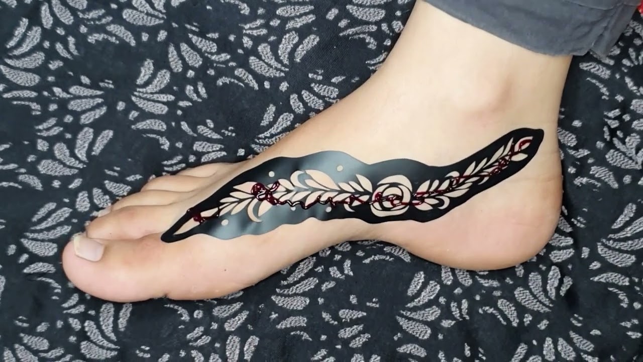 beautiful mehndi sticker design