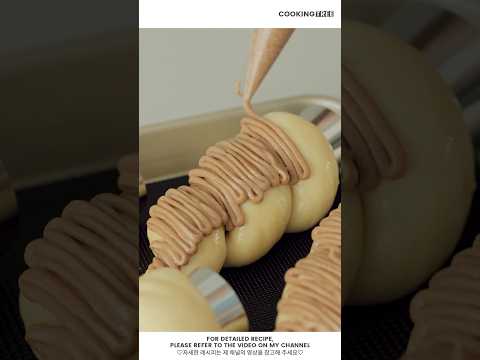 자꾸만 먹게 되는 요물! [모카 소라빵 : 커피 크림번 : Mocha Cream Horn : Cornet Bread] #Shorts #Baking