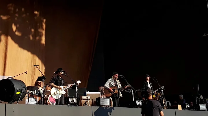 Neil Young: Old Man - Live at Hyde Park, London 20...