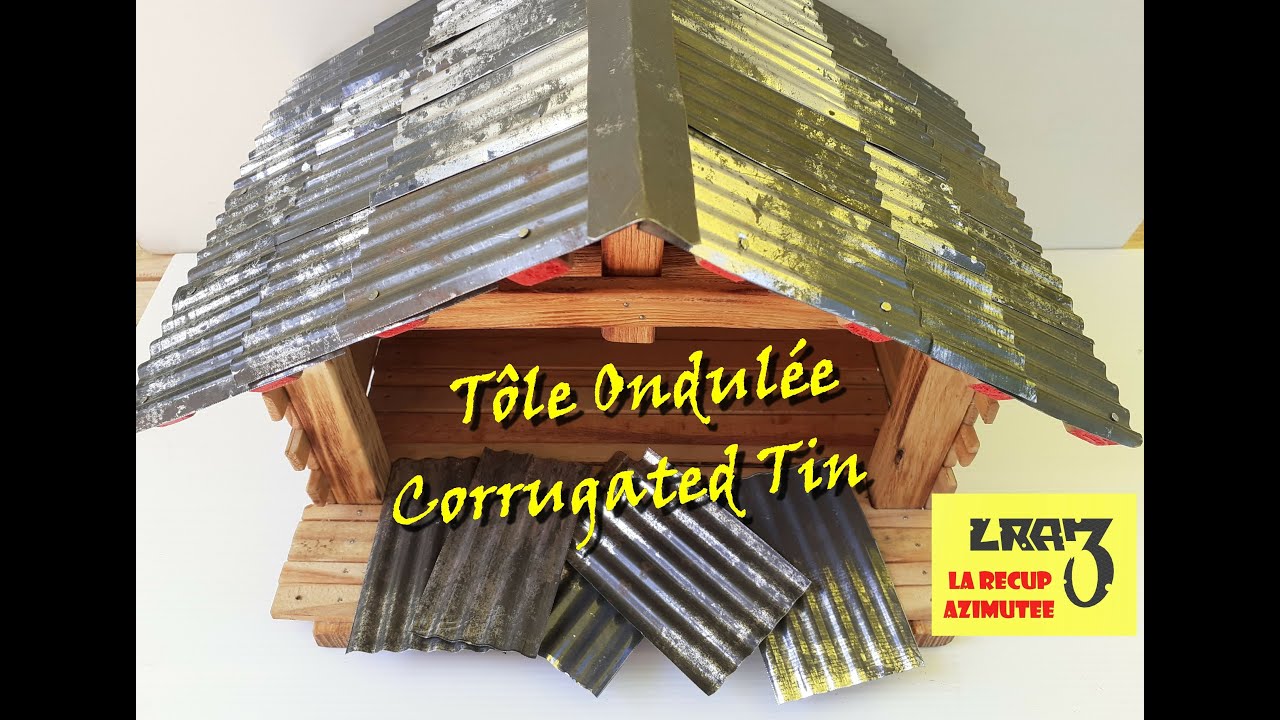Lot de 4 panneaux de toiture en tôle ondulée pour maison de poupée - France Lot de 4 panneaux de toiture en tôle ondulée pour maison de poupée - France
