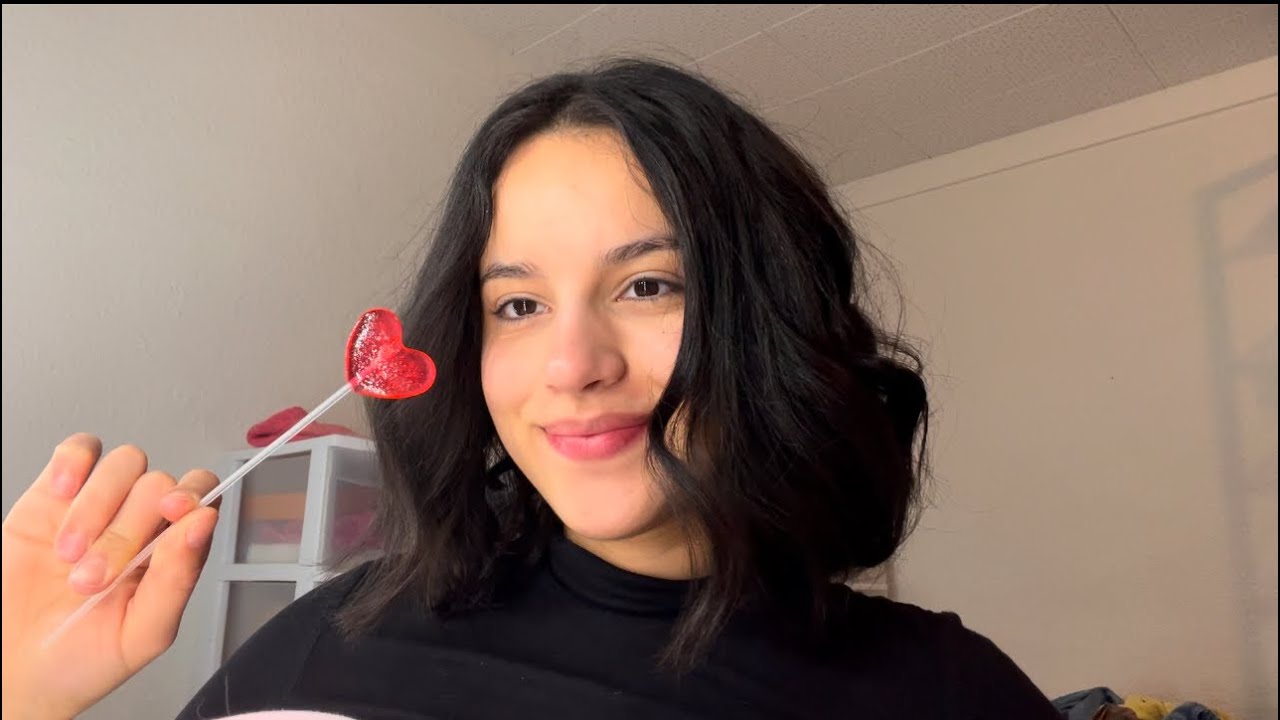 ASMR trying lollipops 🍭 (almost no talking)