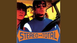 Video-Miniaturansicht von „Stereo Total - Get Down Tonight“