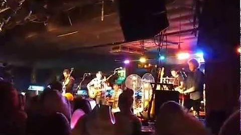 Joe Nichols Live-Tequila Makes Her Clothes Fall Off