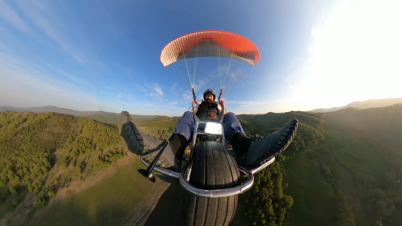 Полёт над горами Алтая в районе заповедника Бирюзовая Катунь.