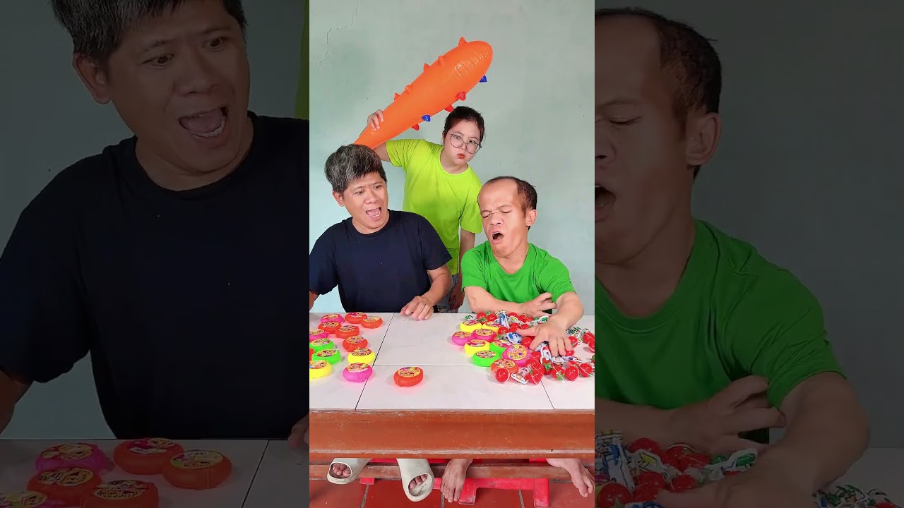 Brother gave me back Hubba Bubba Candy 🍢🍭🍬🍡