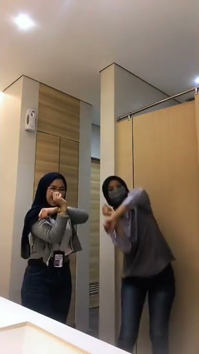ukhti naughty #shorts #tiktokviral #hijabseksi