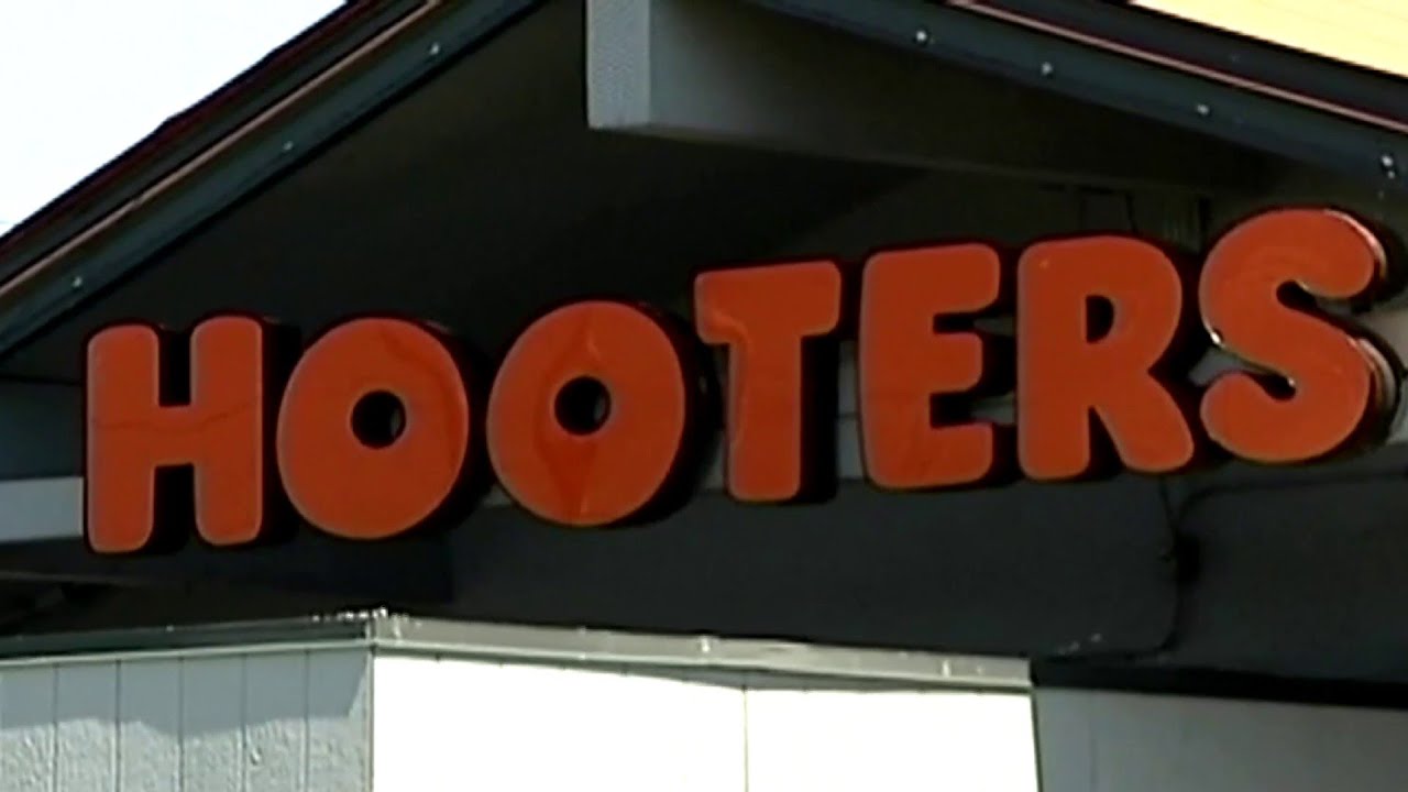 Hooters files for bankruptcy protection to enable founder-led buyout