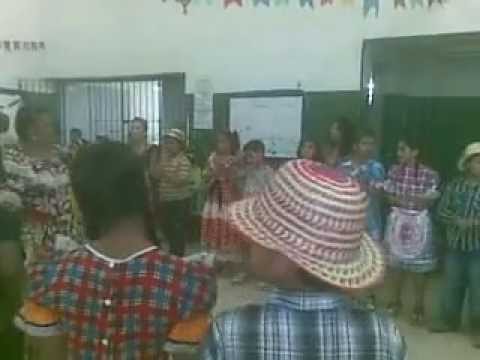 Quadrilha na escola santa tereza de ávila