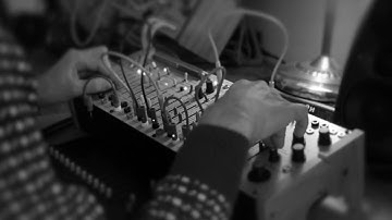 Buchla Easel Command 208C - Improv on improv / feedback / Buchla / modular synth