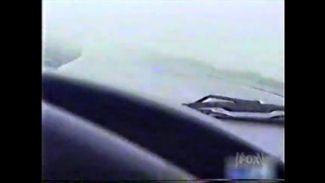 Dust Storm Causes Car Pile Up - YouTube