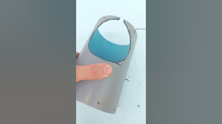 Useful tips and skills! How to securely fasten a wooden block with wire to a metal pole #shorts