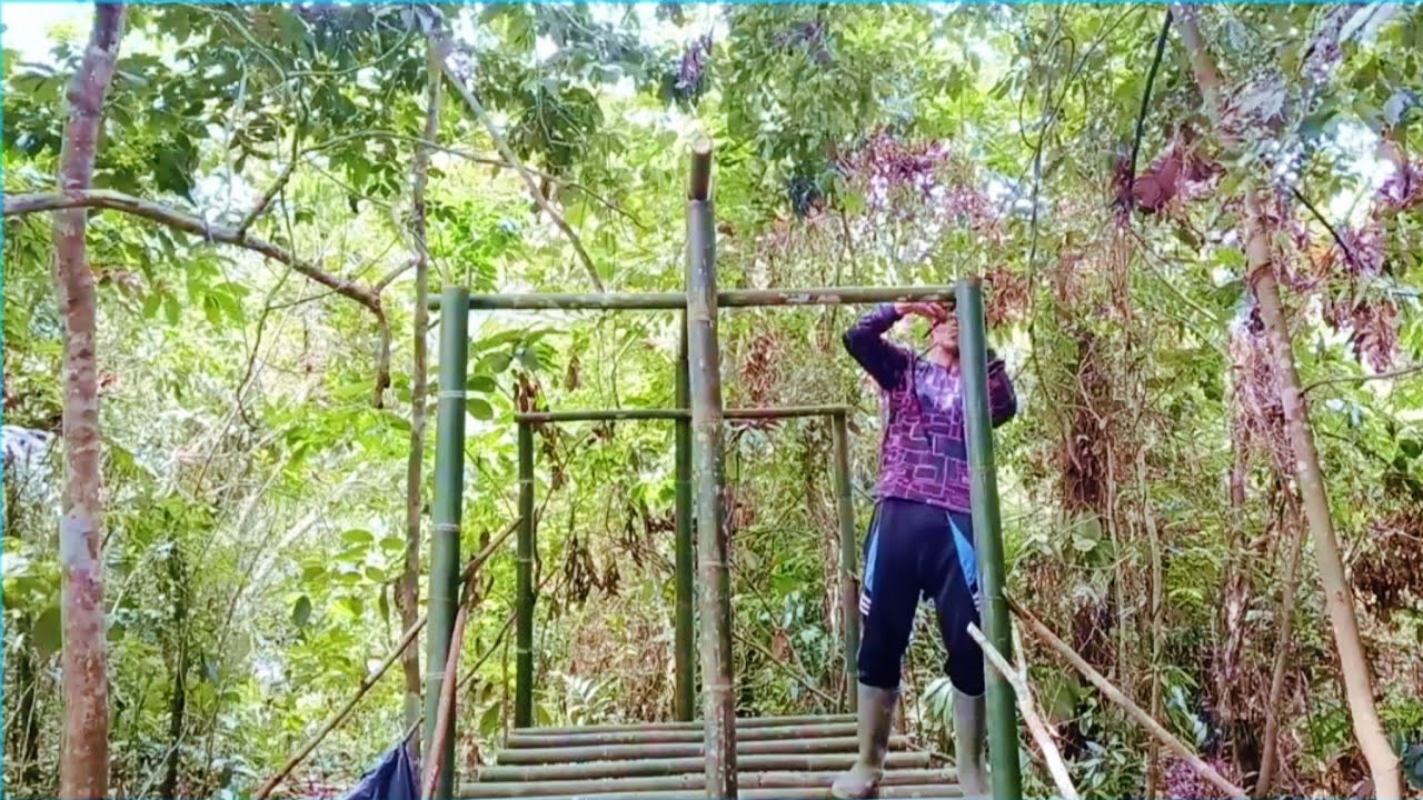 3 hari membangun shelter bambu di tengah hutan, di guyur hujan deras
