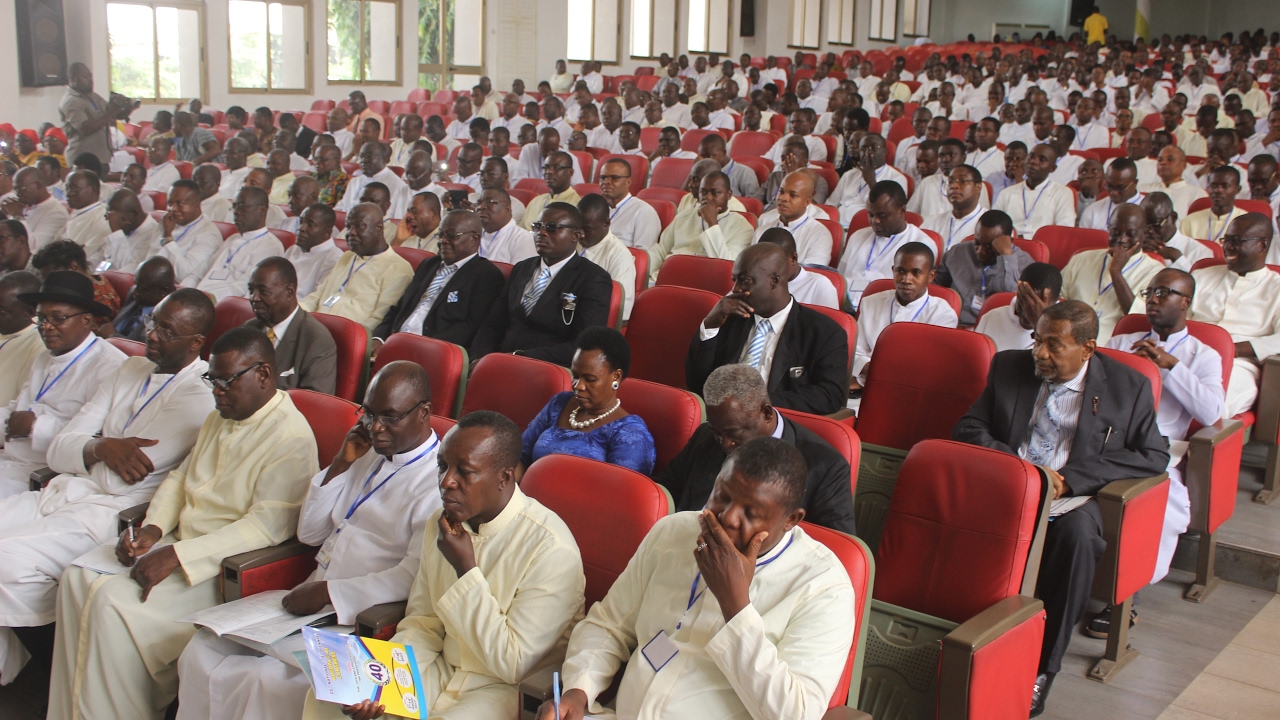 Stations of the Cross: Twi version