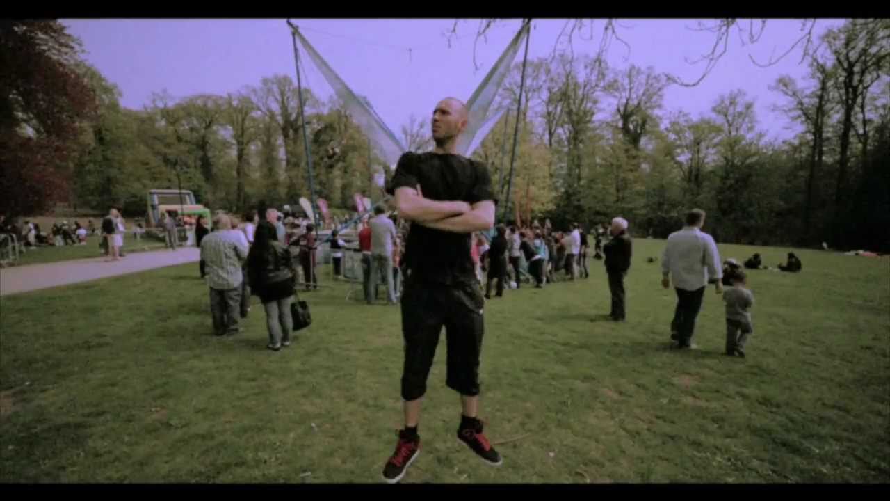 DizzowDynamiscH - Andere Dimensie (Prod. Jeejaa)