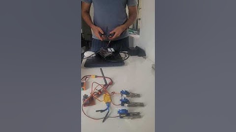 3 Channel RC Transmitter/Receiver Arduino