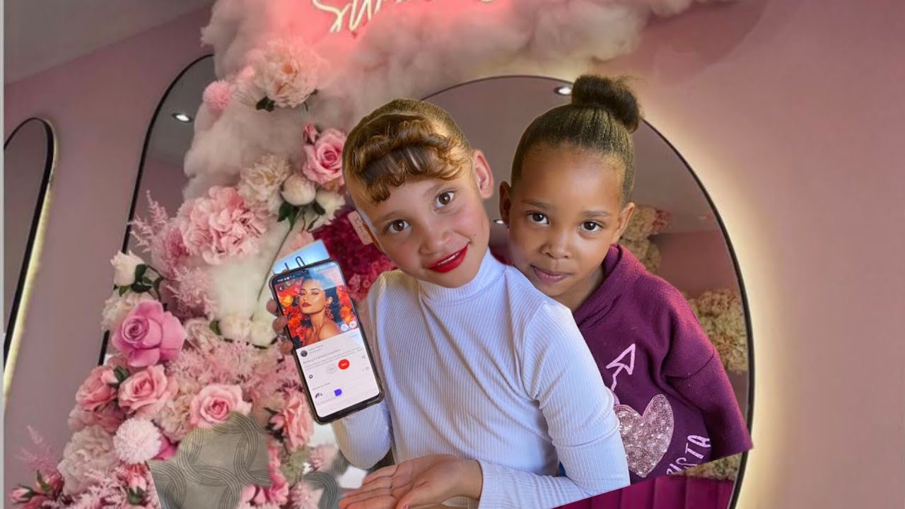 Update: Skylar is Back !! / skylar and her asmr friend does my makeup 💄#hairplaying #makeup #asmr