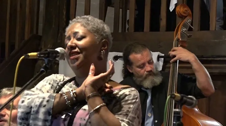 New Orleans JB of Cologne with Tricia Boutt plays "Ain't Misbehavin"