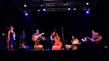 La sieste du dromadaire - Enanosyñomos (LIVE)