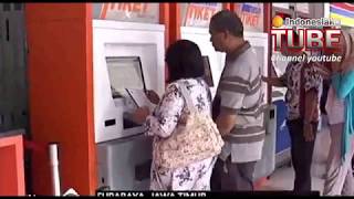 Stasiun Gubeng Surabaya Dipadati Penumpang