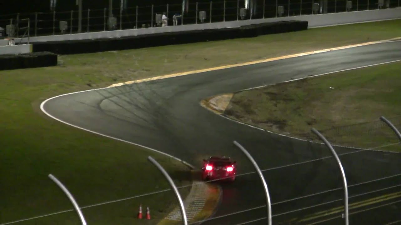 daytona 675r 2011 Rolex 24 - Backstretch at Night