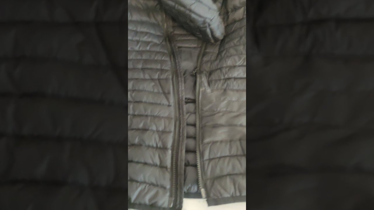 Einen Riss in einer Jacke reparieren
