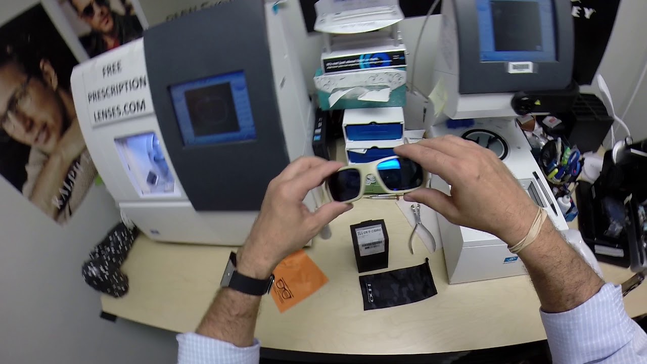 Rob's Oakley 9253 Det Cord with Rx Transitions XTRAactive Lenses & Blue Flash Mirror