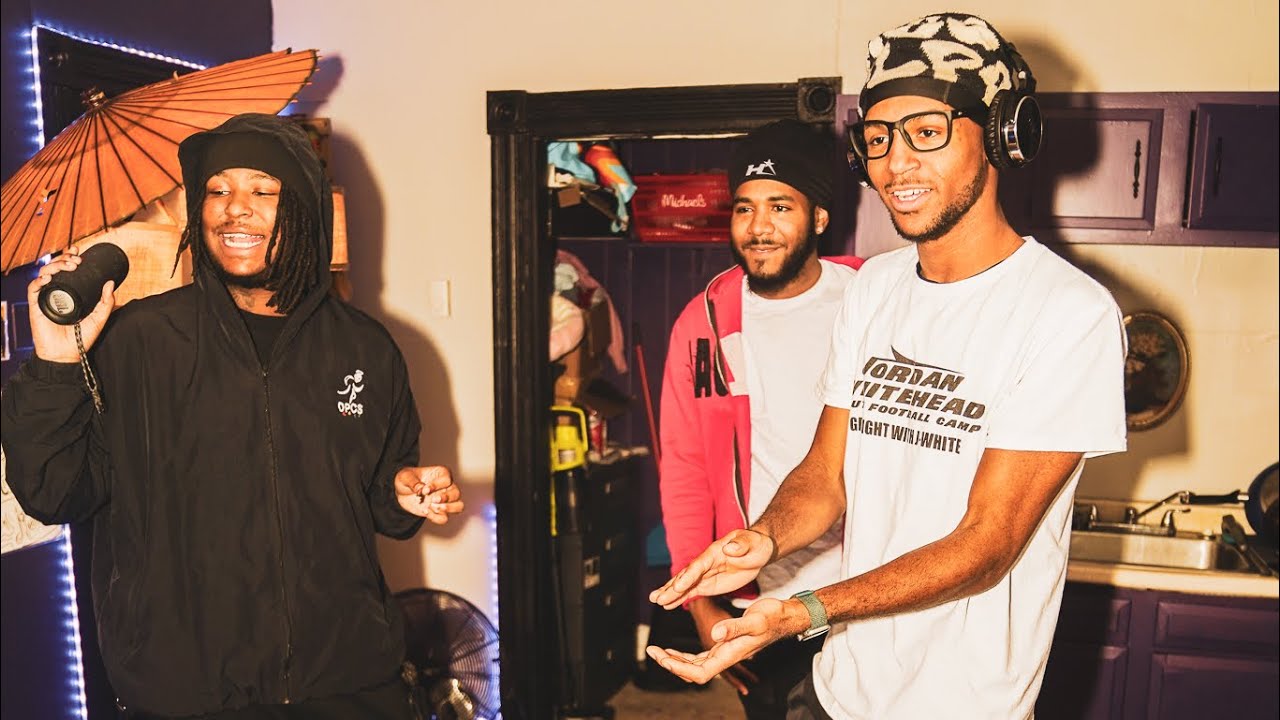 YungZon x HateMeach x Shum Koachella – OFFTHECOUCH