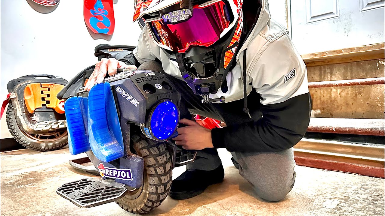 I TAKE A New MINI ELECTRIC UNICYCLE (Mten 4) ON AN ULTIMATE TEST RIDE