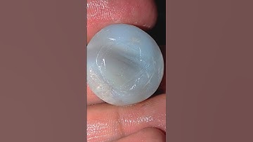 حجر عقيق يمني قيد التجهيز قبل التلميع Agate stone under process before polishing. #عقيق_يماني