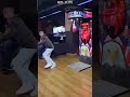 Y esa patada robleis? 😧🤩