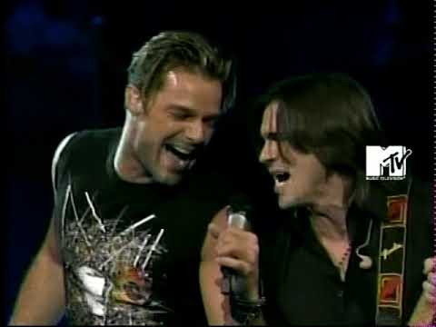 Los Black Stripes (Premios MTV Latino 2003)