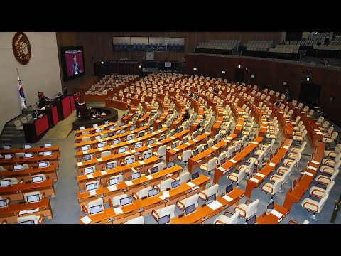 공수처법 운명의 날…&amp;#39;<strong>권은희</strong> 안&amp;#39; 이탈표 변수 / 연합뉴스TV (YonhapnewsTV)