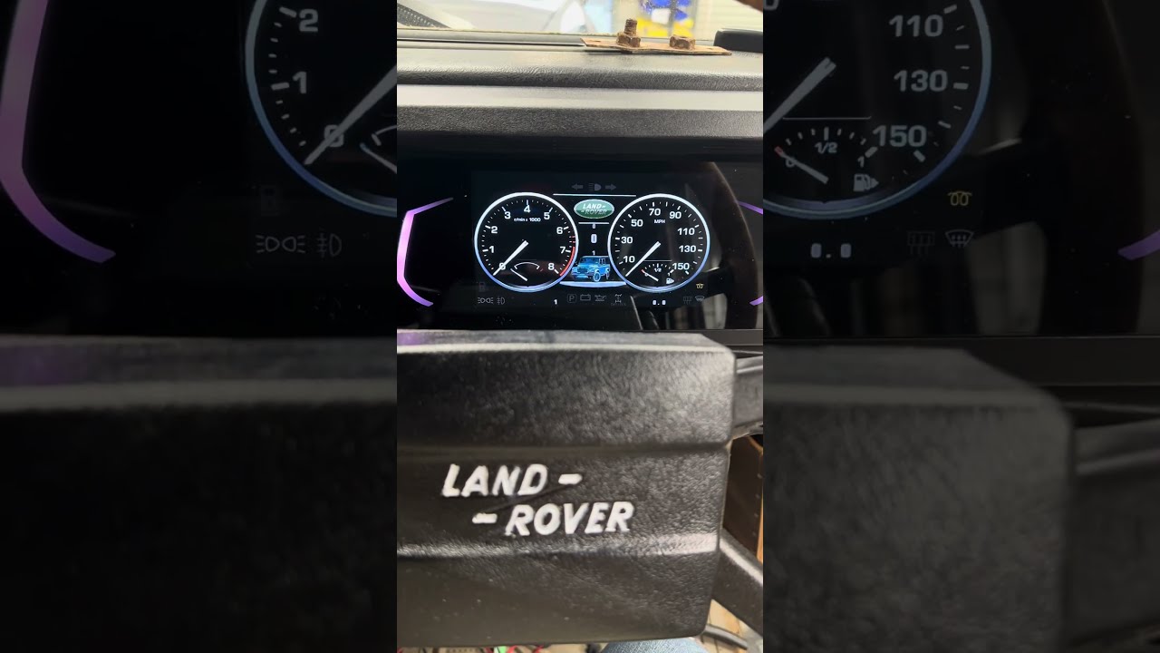 OG Defender With A Digital Dash Installed